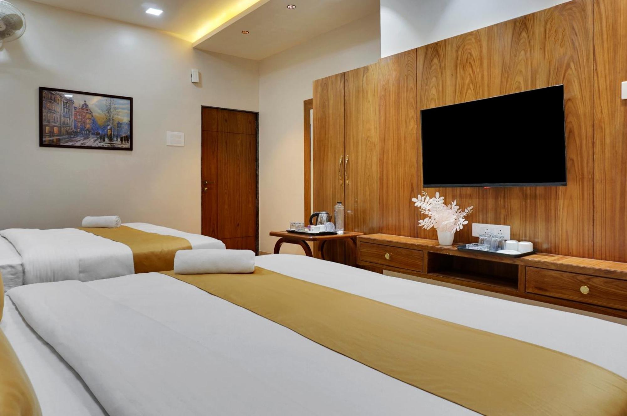 Hotel Sayba Executive Pune Exterior photo